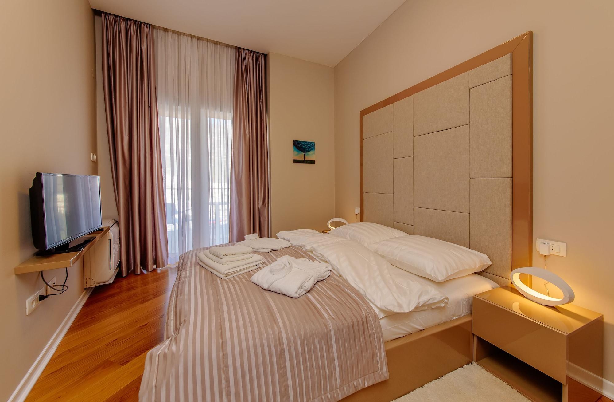 Hotel Tre Canne Budva Bagian luar foto