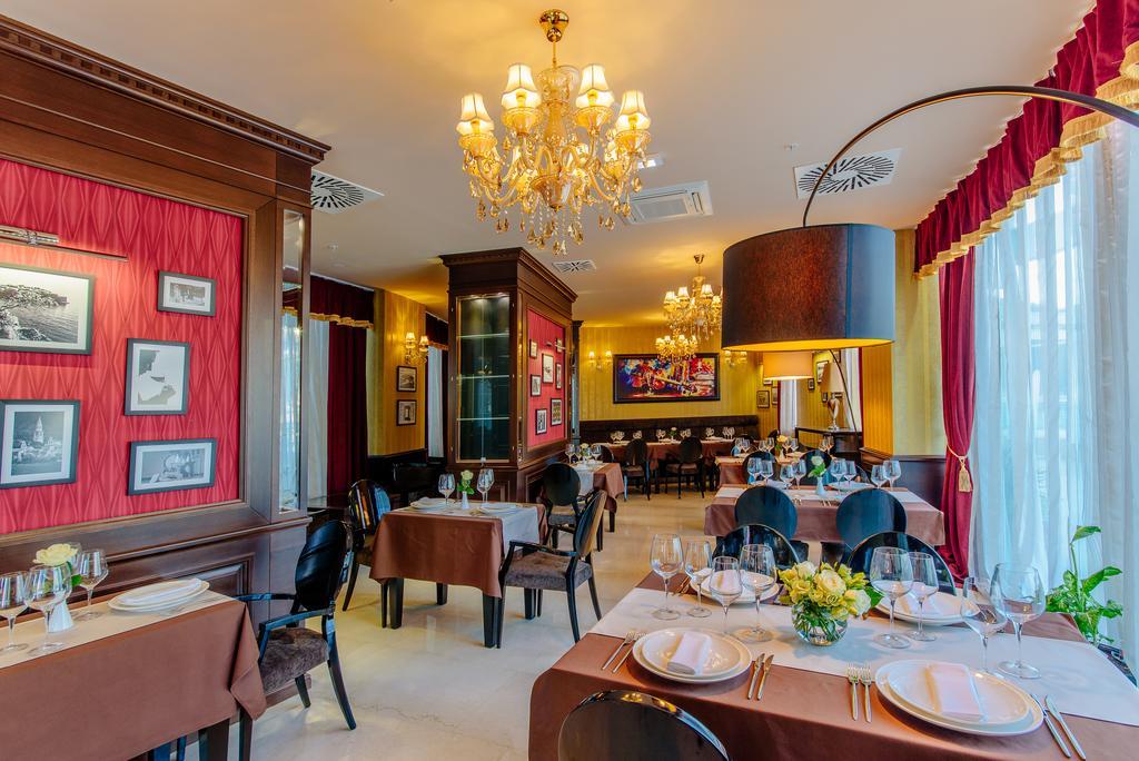 Hotel Tre Canne Budva Bagian luar foto